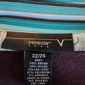 22/24 Venezia sweater classy fall colors browns an blues.